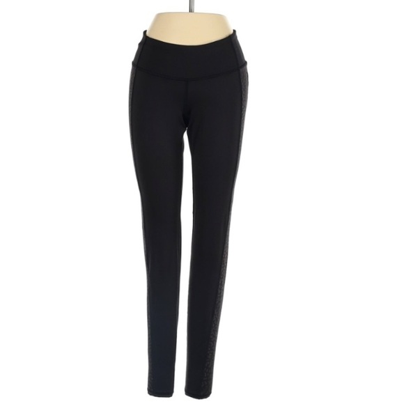 Old Navy Activewear athletic yoga Legging pants animal print Small women’s - Picture 2 of 8